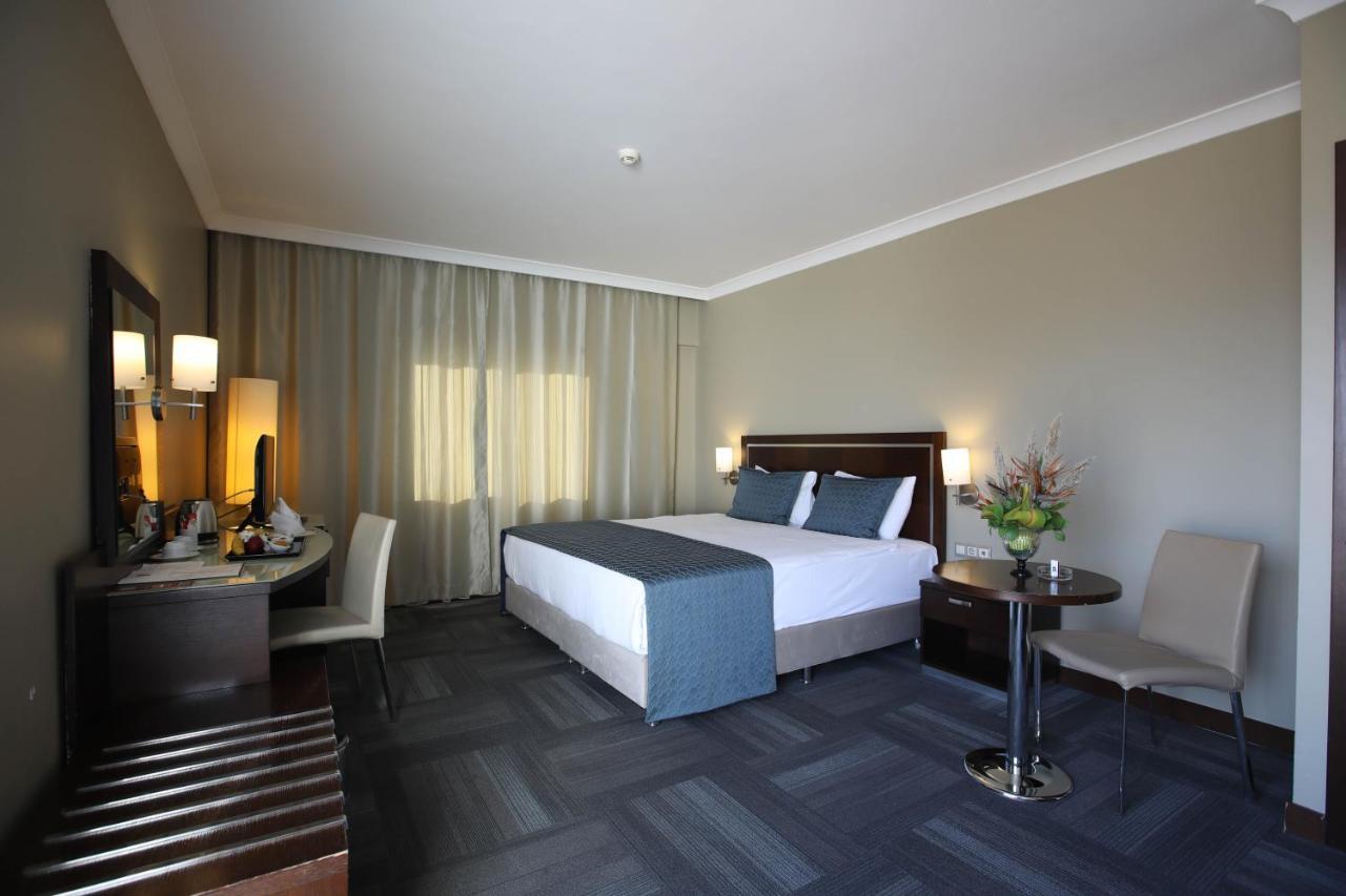 Kaya Prestige Oteli Izmir Exterior photo